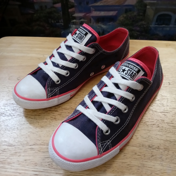 🏀😘CONVERSE ALL STAR LADY WEAR⛵SIZE 6,PINK,BLACK,WHITE COLOR.🌅 - Picture 4 of 16